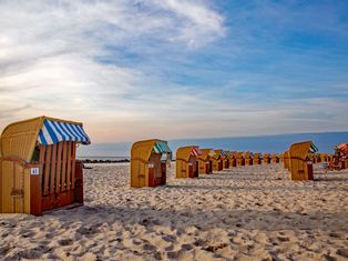 Strandkörbe an der Ostsee