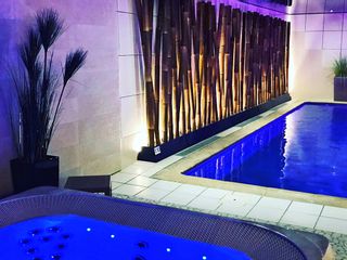 Indoorpool Hotel Au Cheval Blanc