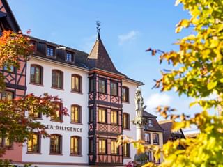 Aussenansicht im Hotel La Diligence