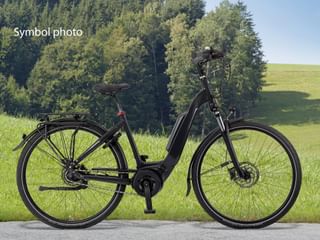 E-Bike rental bike - Symbol photo
