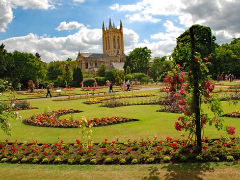 Garden of the Bury St. Edmunds chruch